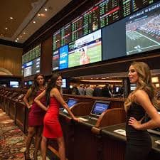 အွန်လိုင်းကတ်ဂိမ်းများ - Poker, Baccarat